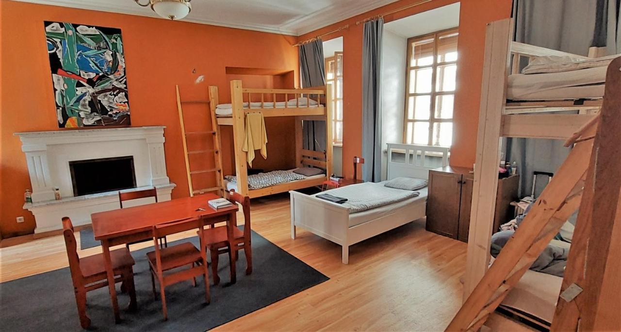 וילנה 25 Hours Hostel מראה חיצוני תמונה