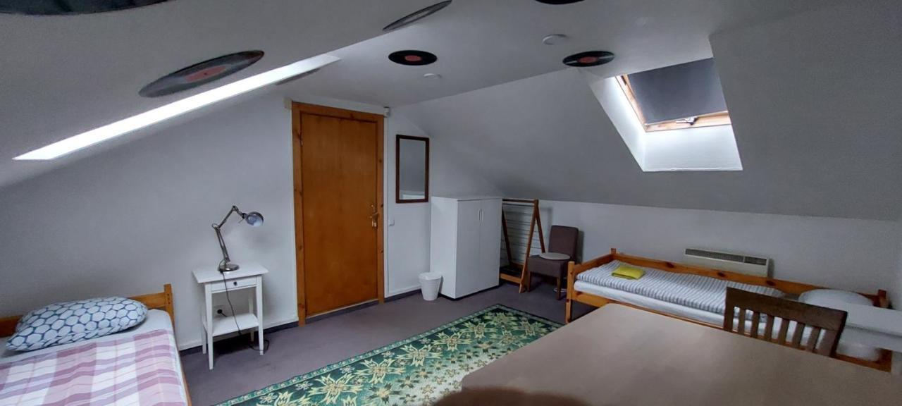 וילנה 25 Hours Hostel חדר תמונה