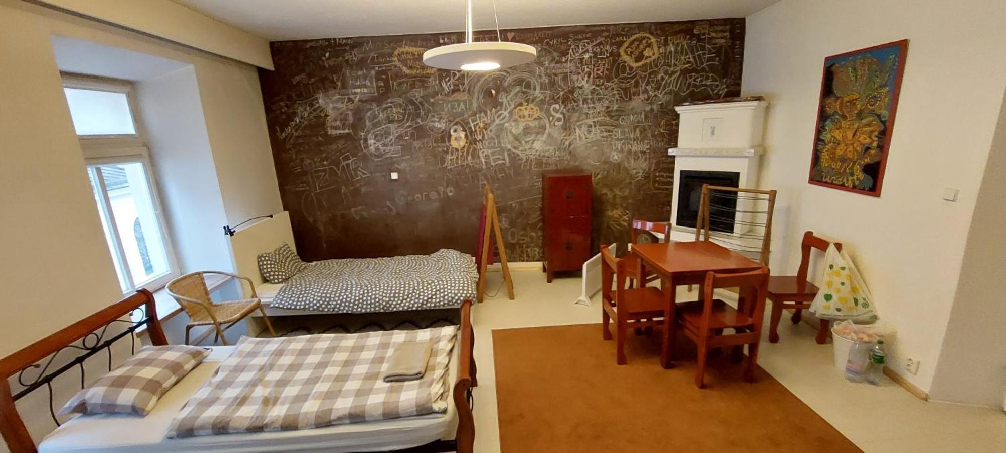 וילנה 25 Hours Hostel חדר תמונה