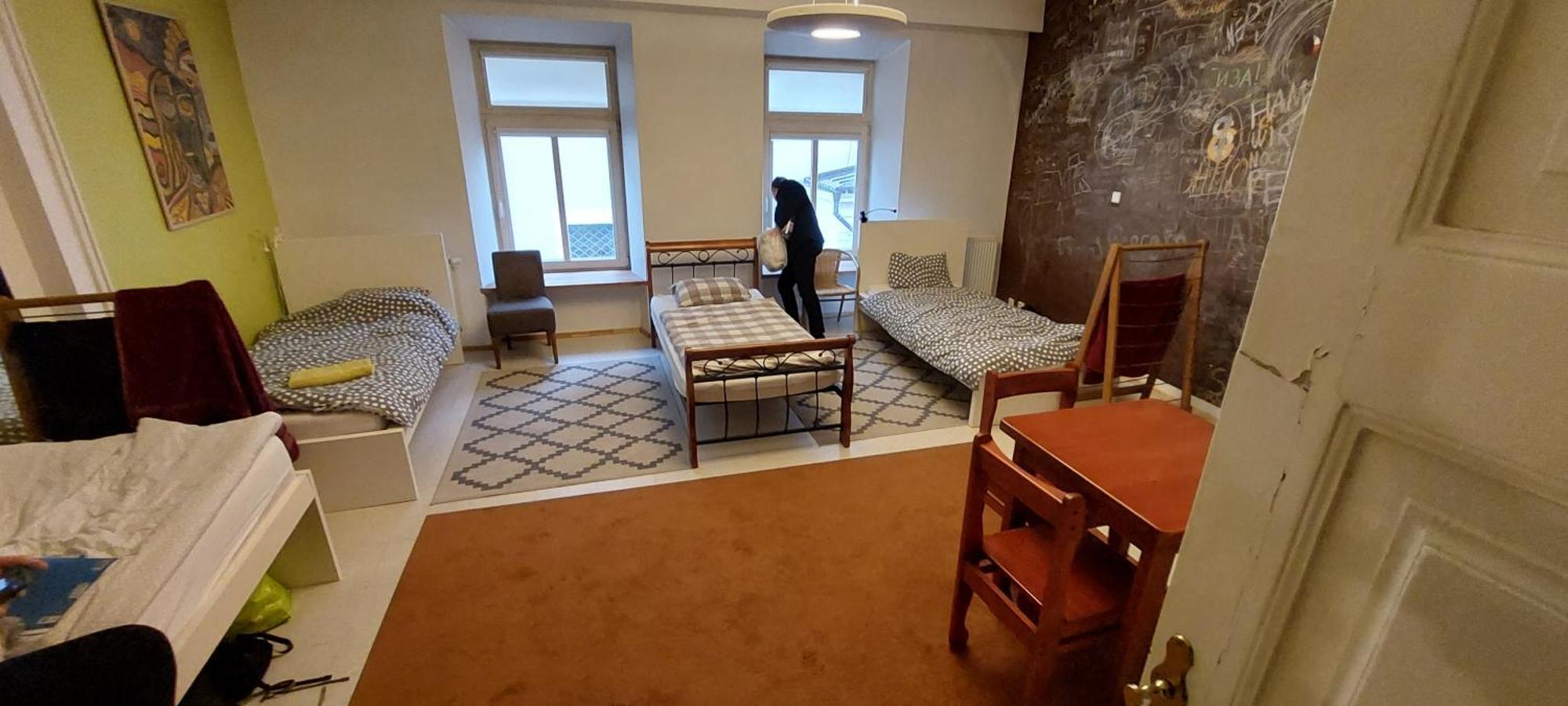 וילנה 25 Hours Hostel חדר תמונה