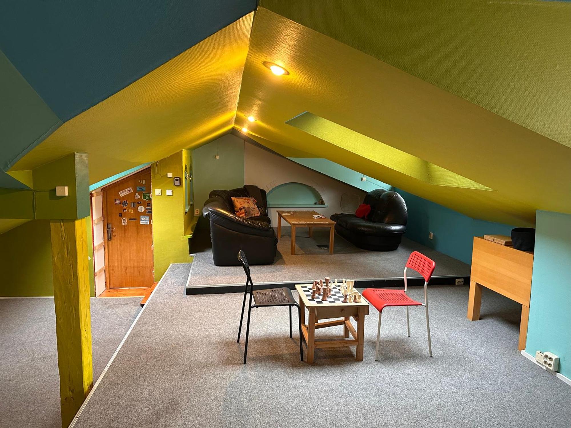 וילנה 25 Hours Hostel מראה חיצוני תמונה